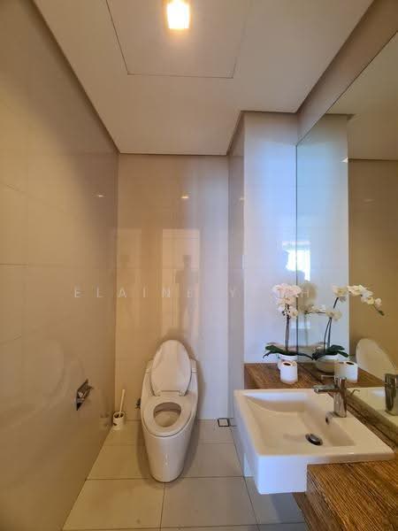 Condominium for Rent at 8 Gurney (The Shore Condominium) - Elaine Yeoh - Bathroom - PropertyGuru.com.my