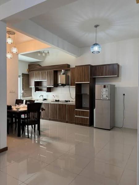 Townhouse for Rent in Tambun (Perak) - Sam . - Kitchen - PropertyGuru.com.my