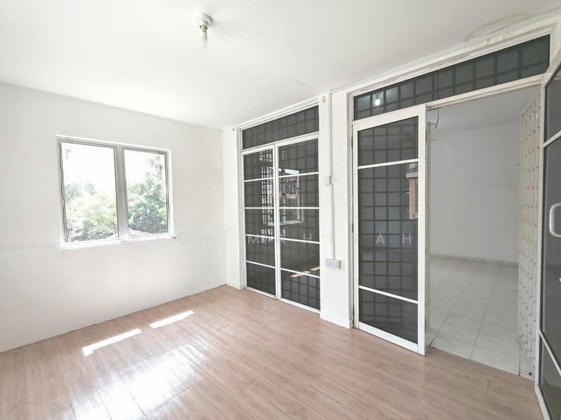 Rumah Berkembar untuk Dijual di Happy Garden (Kuchai Lama) - Aimi Mahirah - Interior - PropertyGuru.com.my