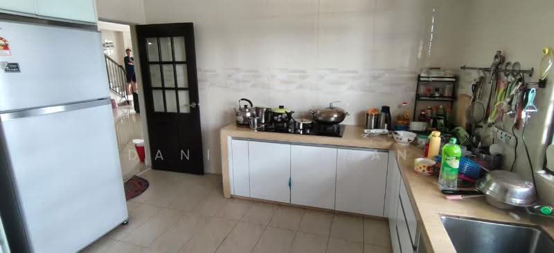 2-storey Terraced House for Sale in Elmina (Shah Alam) - Danial Aiman - Kitchen - PropertyGuru.com.my