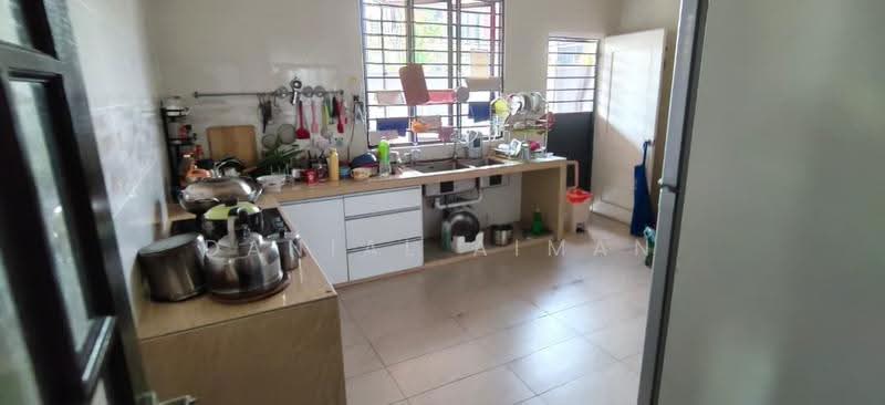 2-storey Terraced House for Sale in Elmina (Shah Alam) - Danial Aiman - Kitchen - PropertyGuru.com.my