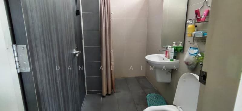 2-storey Terraced House for Sale in Elmina (Shah Alam) - Danial Aiman - Bathroom - PropertyGuru.com.my