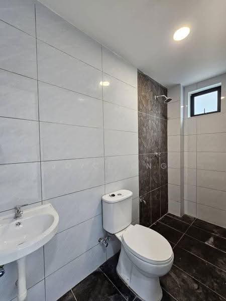 Rumah Teres 2-Tingkat untuk Dijual di Taman Daya (Johor Bahru) - Joyce Ong - Bathroom - PropertyGuru.com.my