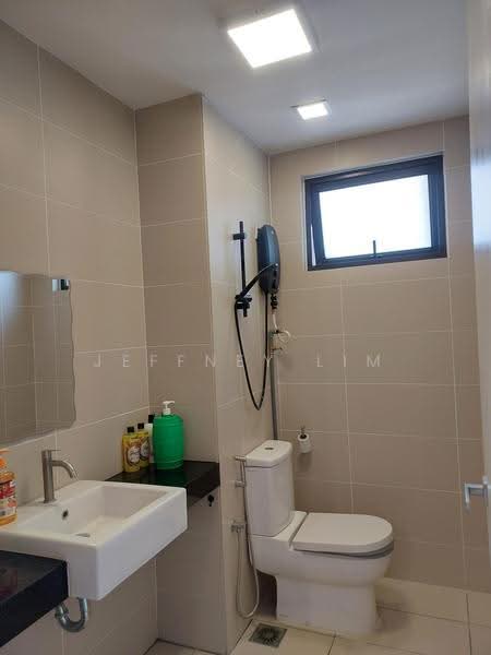 Townhouse for Rent in 16 Sierra (Puchong) - Jeffney Lim - Bathroom - PropertyGuru.com.my