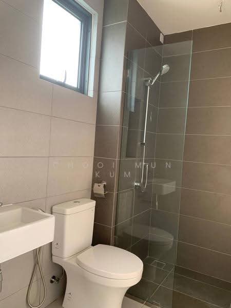 Semi-Detached House for Sale in Kwasa Damansara (Sungai Buloh) - Chooi Mun Kum - Bathroom - PropertyGuru.com.my