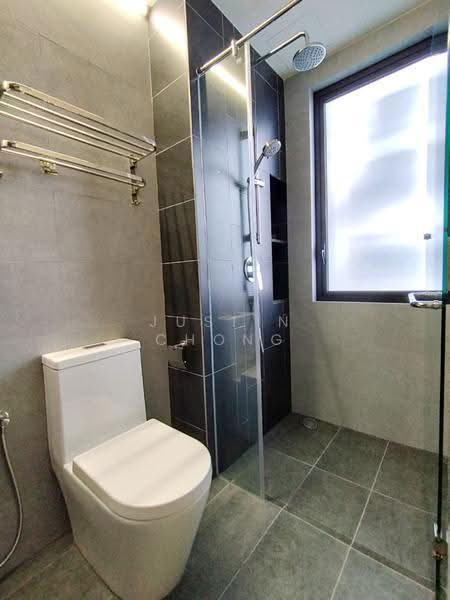 Service Residence for Rent at V Residence 2 @ Sunway Velocity - Justin Chong - Bathroom - PropertyGuru.com.my