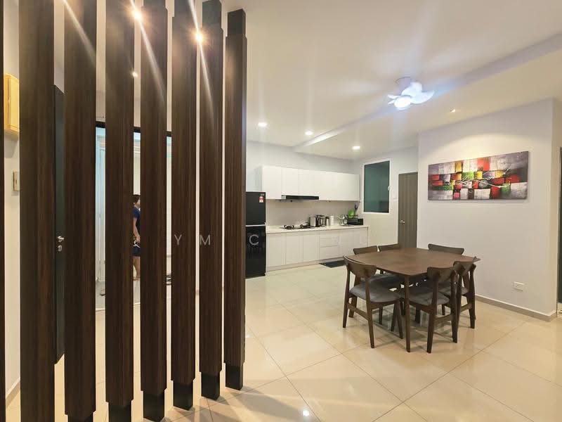 Kediaman Servis untuk Dijual di Novo 8 Residence - YM Chong - Kitchen - PropertyGuru.com.my