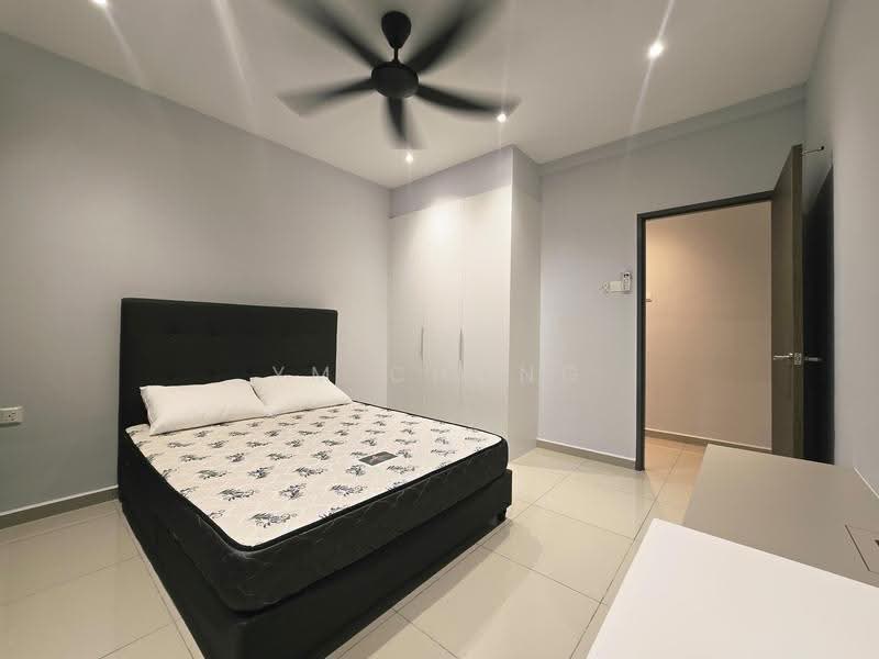 Kediaman Servis untuk Dijual di Novo 8 Residence - YM Chong - Bedroom - PropertyGuru.com.my