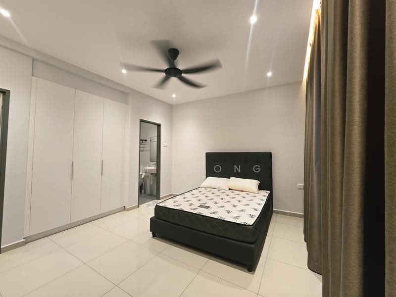Kediaman Servis untuk Dijual di Novo 8 Residence - YM Chong - Bedroom - PropertyGuru.com.my