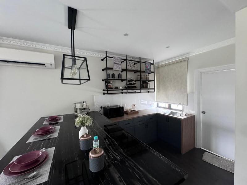 Townhouse for Rent in Sepang (Selangor) - JASON YOU - Kitchen - PropertyGuru.com.my