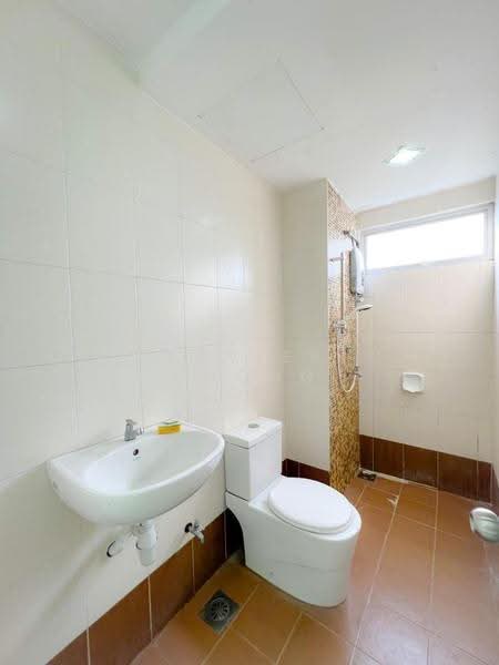 Kondominium untuk Dijual di Suasana Lumayan - Xavier Chong - Bathroom - PropertyGuru.com.my