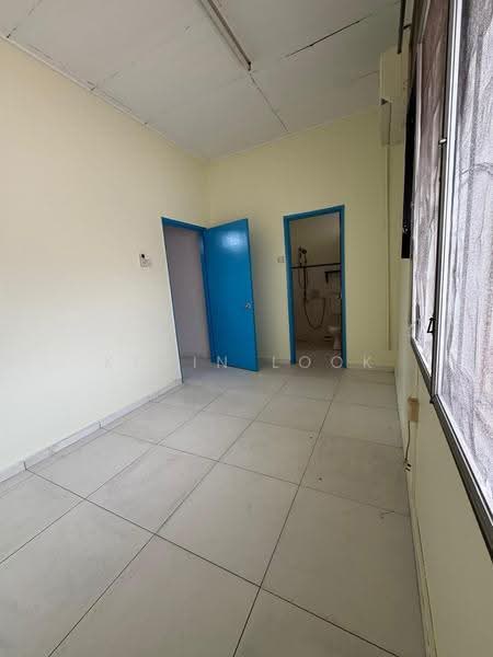 Rumah Teres 2-Tingkat untuk Dijual di Taman Bunga Negara (Shah Alam) - Kevin Look - Interior - PropertyGuru.com.my
