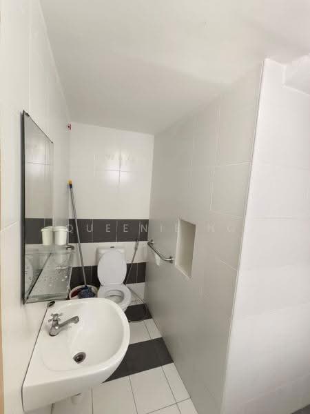 2-storey Terraced House for Sale in Setia Tropika (Johor Bahru) - Queenie Ng - Bathroom - PropertyGuru.com.my