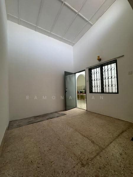 1-storey Terraced House for Sale in Taman Kerjasama (Bukit Baru) - Ramona Tan - Interior - PropertyGuru.com.my