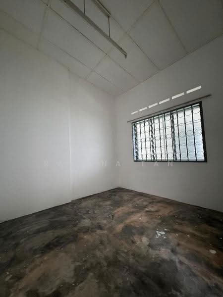 1-storey Terraced House for Sale in Taman Kerjasama (Bukit Baru) - Ramona Tan - Interior - PropertyGuru.com.my