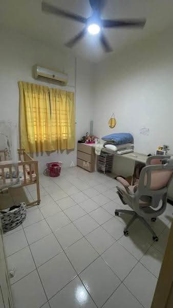 2-storey Terraced House for Sale in Ipoh (Perak) - Sam . - Bedroom - PropertyGuru.com.my