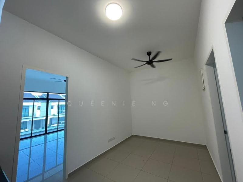 2-storey Terraced House for Rent in Bandar Putra Kulai (Kulai) - Queenie Ng - Interior - PropertyGuru.com.my