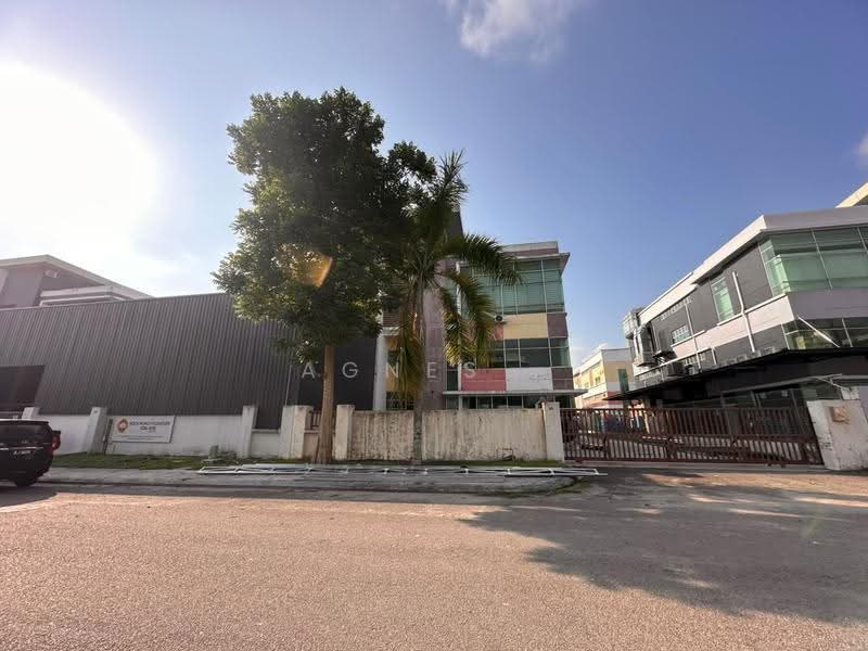 Semi-D Factory for Sale in Iskandar Puteri (Nusajaya) (Johor) - Agnes . - Exterior - PropertyGuru.com.my