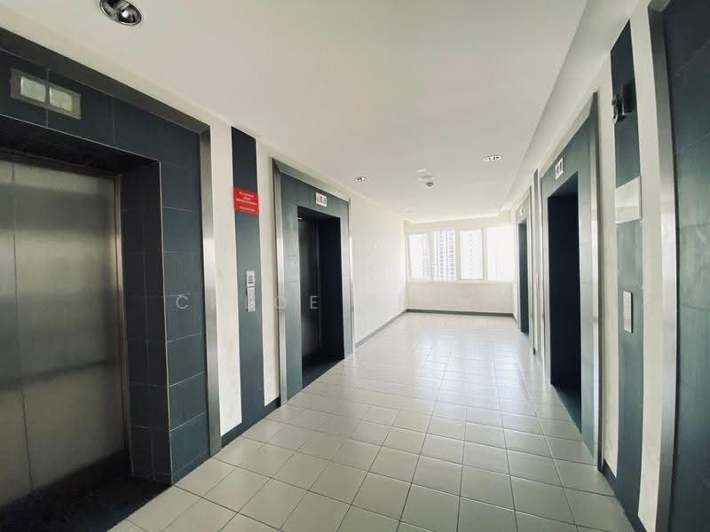 Kediaman Servis untuk Dijual di Sentul Village - Chloe Phuah - Corridor - PropertyGuru.com.my
