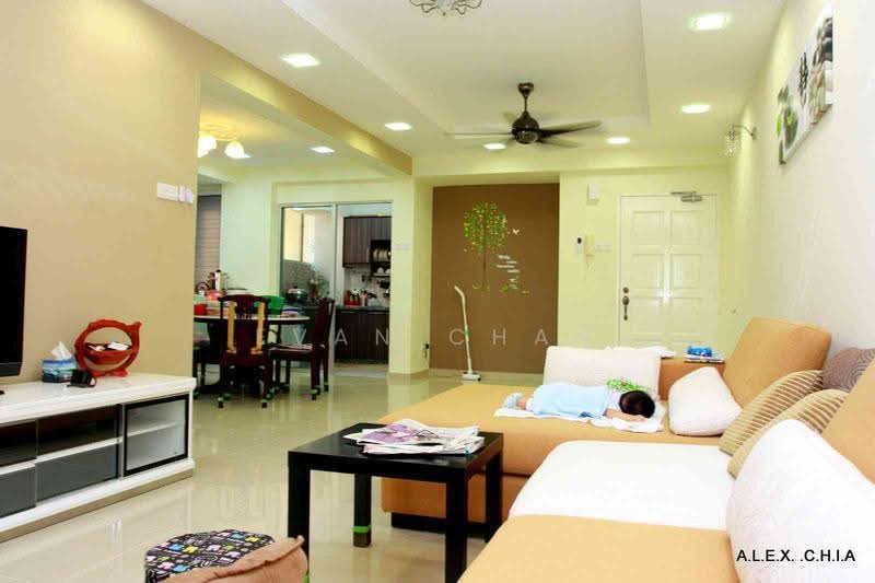 Condominium for Sale at Sri Jati II - Evan Chan - Living Room - PropertyGuru.com.my