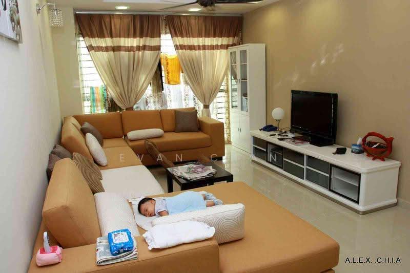 Condominium for Sale at Sri Jati II - Evan Chan - Living Room - PropertyGuru.com.my