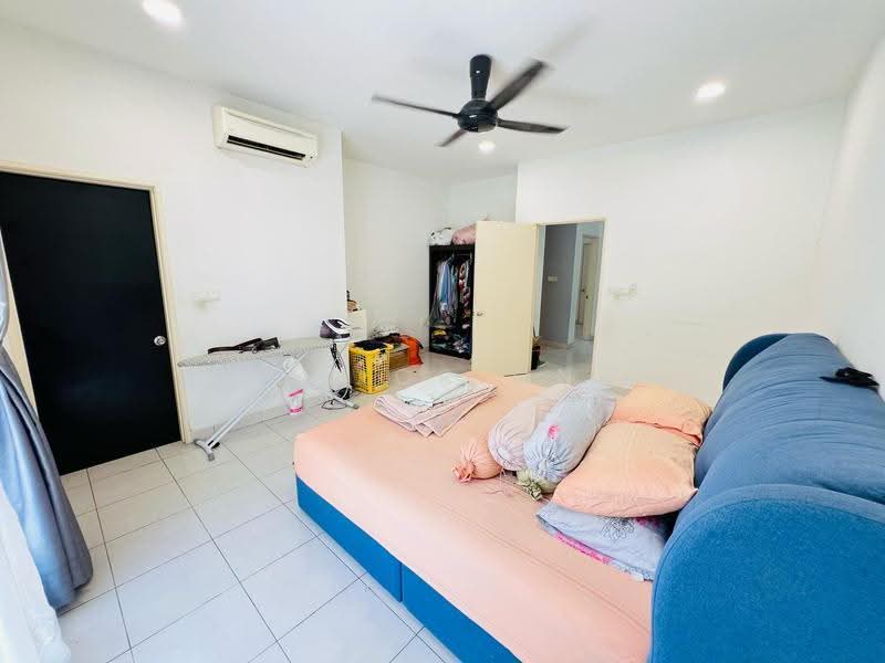 2-storey Terraced House for Sale in M Residence 2 (Rawang) - Junior Ong - Bedroom - PropertyGuru.com.my