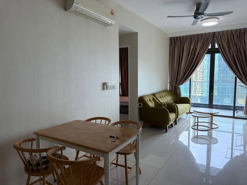 Kediaman Servis untuk Disewa di Setia Sky 88 - Joyce Ong - Living Room - PropertyGuru.com.my