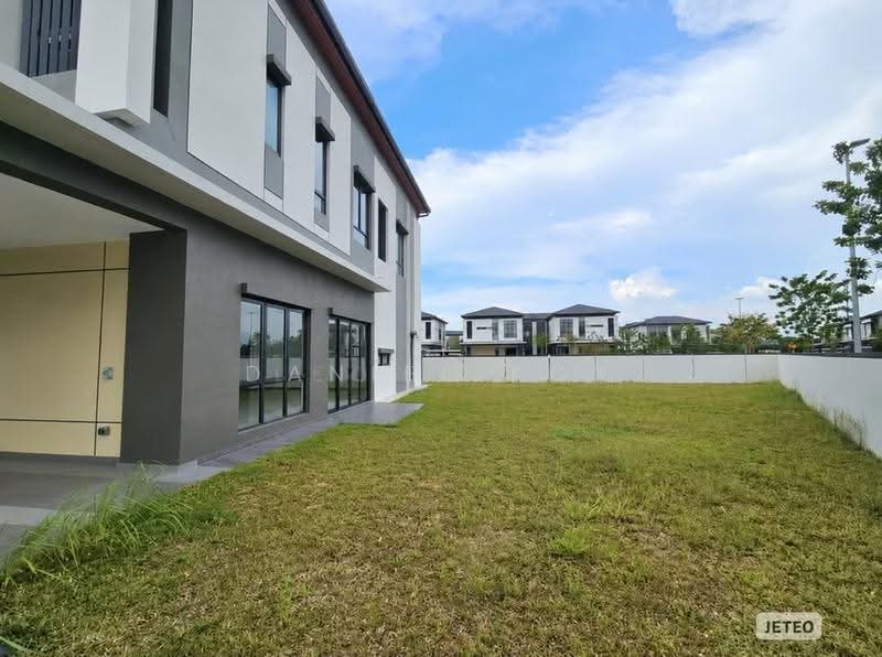 Rumah Berkembar untuk Dijual di Bandar Tropicana Aman (Telok Panglima Garang) - Daniel Kok - Exterior - PropertyGuru.com.my