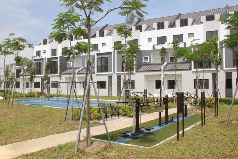 Townhouse for Rent in Sepang (Selangor) - JASON YOU - Exterior - PropertyGuru.com.my