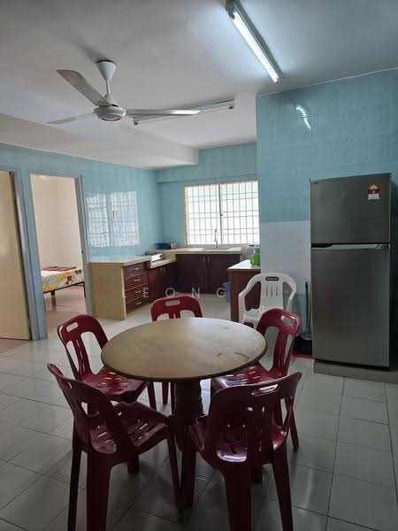 Rumah Flat untuk Dijual di 9B Taman Sri Idaman - Leong . - Kitchen - PropertyGuru.com.my