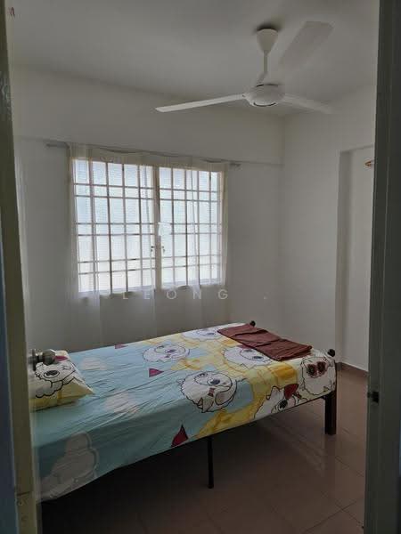 Rumah Flat untuk Dijual di 9B Taman Sri Idaman - Leong . - Bedroom - PropertyGuru.com.my