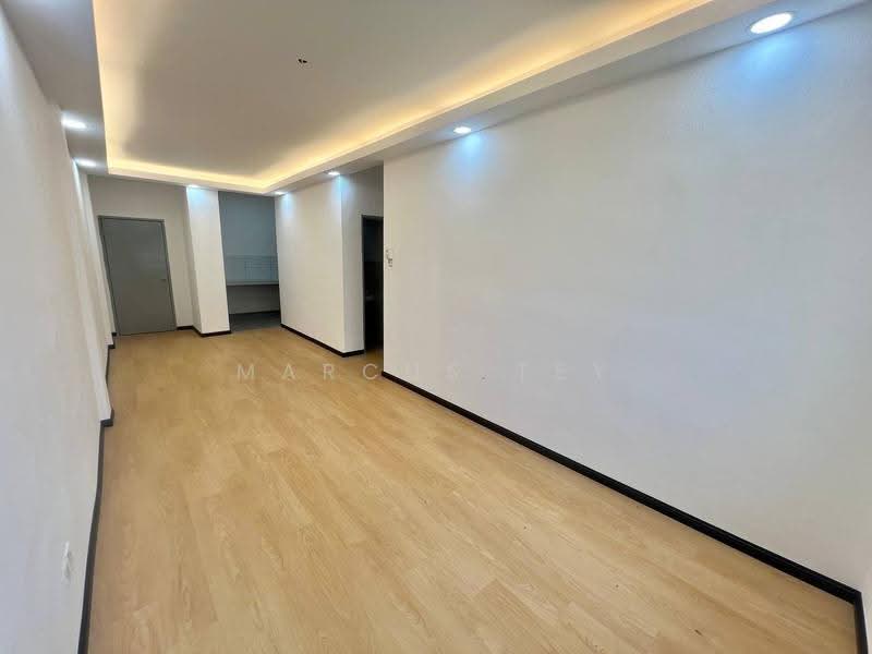 Rumah Flat untuk Dijual di Rumah Pangsa Jasmine - Marcus Tey - Interior - PropertyGuru.com.my