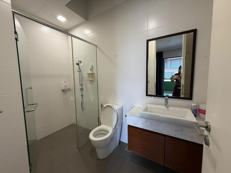Semi-Detached House for Sale in Taman Sri Bintang (Kepong) - Alven Lim - Bathroom - PropertyGuru.com.my