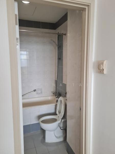 Pangsapuri untuk Dijual di Costa Mahkota - Ramona Tan - Bathroom - PropertyGuru.com.my