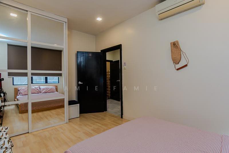 Kondominium untuk Dijual di Mayang Court - Amie Famie - Bedroom - PropertyGuru.com.my