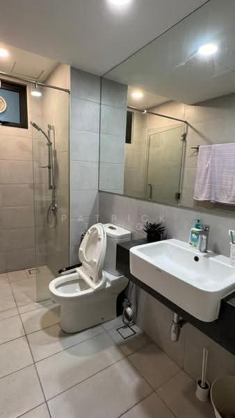 Kondominium untuk Dijual di Waterside Residence - Patrick Tang - Bathroom - PropertyGuru.com.my