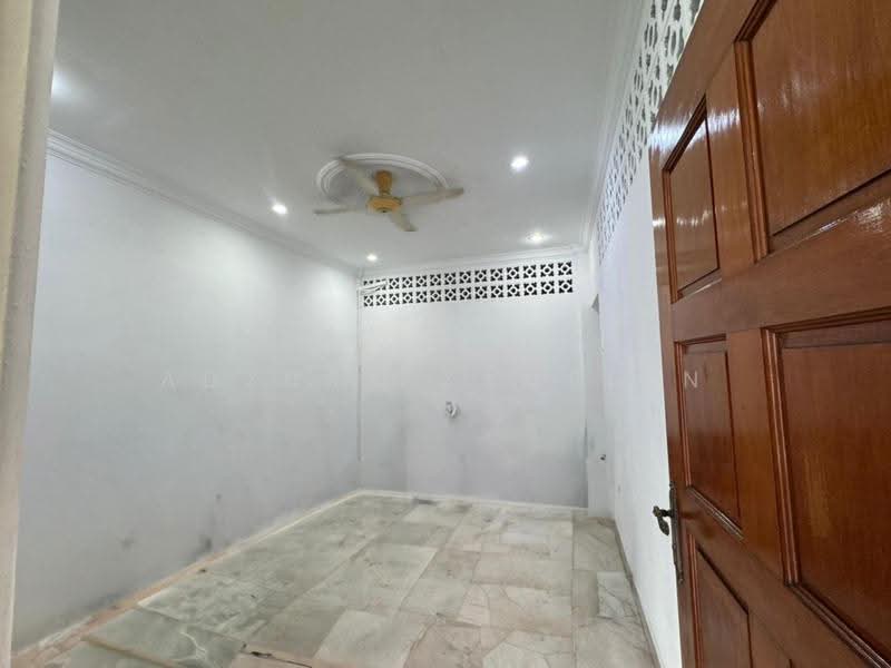 Rumah Teres 2-Tingkat untuk Dijual di SS3 (Petaling Jaya) - Adzura Zamedin - PropertyGuru.com.my