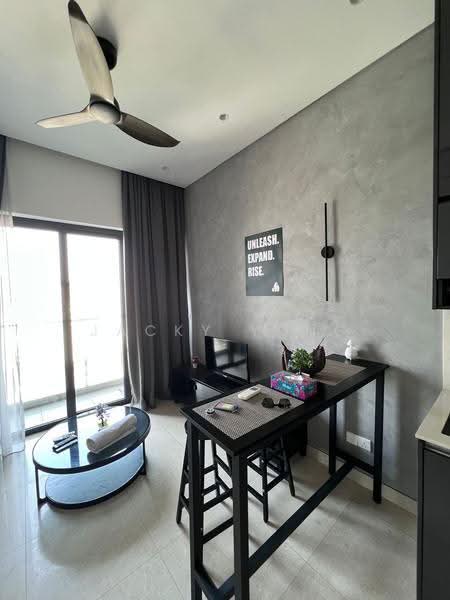 Kediaman Servis untuk Disewa di Lucentia Residences - Jacky Yong - Living Room - PropertyGuru.com.my