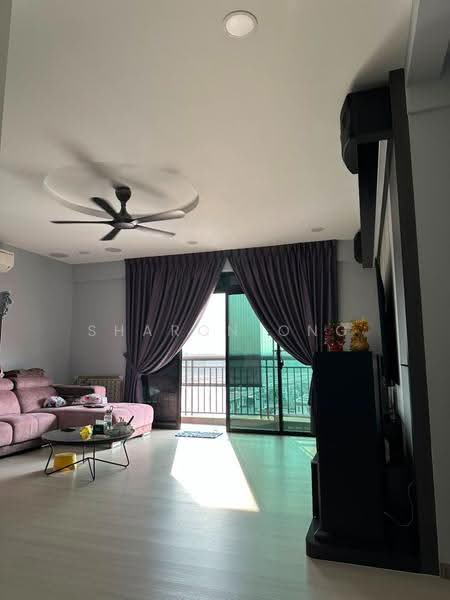 Kediaman Servis untuk Dijual di The Garden Residences - Sharon Ong - Living Room - PropertyGuru.com.my