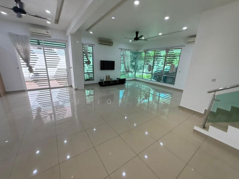 Rumah Berkembar untuk Dijual di M Residence (Rawang) - Junior Ong - Living Room - PropertyGuru.com.my