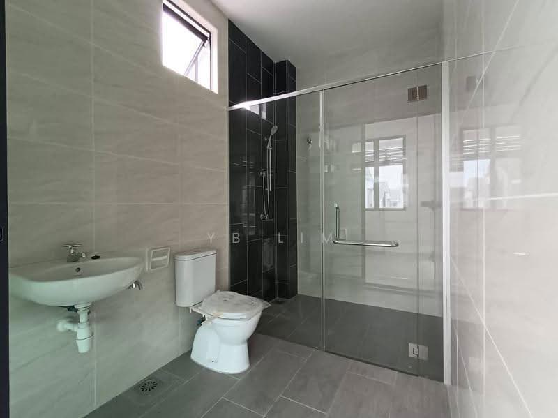 Semi-Detached House for Sale in Melaka City (Melaka) - YB Lim - PropertyGuru.com.my