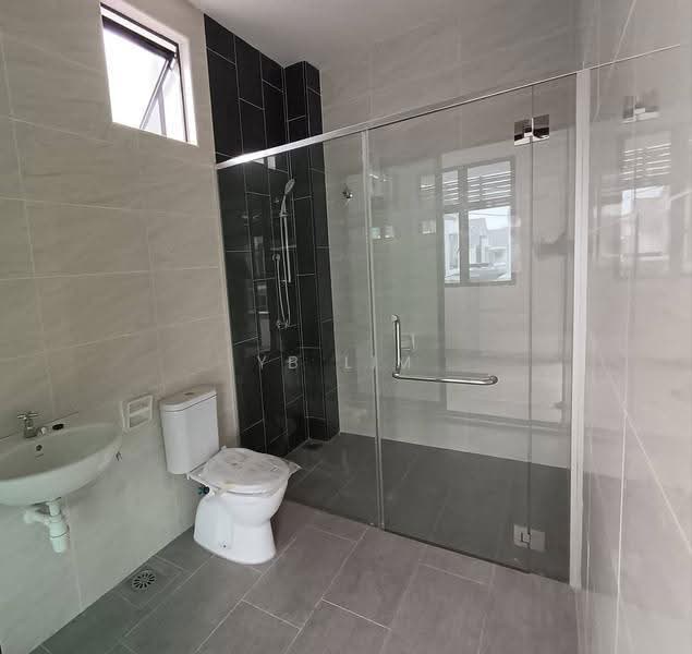 Semi-Detached House for Sale in Melaka City (Melaka) - YB Lim - PropertyGuru.com.my