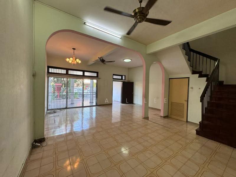 Rumah Teres 2-Tingkat untuk Disewa di Taman Bukit Maluri (Kepong) - Michael Lee - Living Room - PropertyGuru.com.my