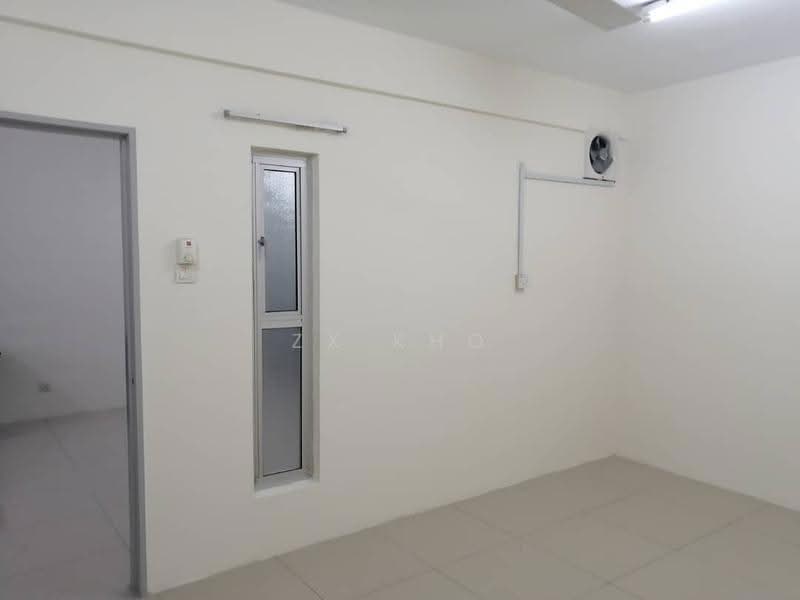 Kondominium untuk Dijual di Platinum Lake PV 15 - ZX KHO - Interior - PropertyGuru.com.my