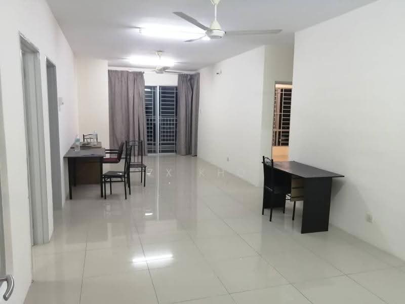 Kondominium untuk Dijual di Platinum Lake PV 15 - ZX KHO - Living Room - PropertyGuru.com.my