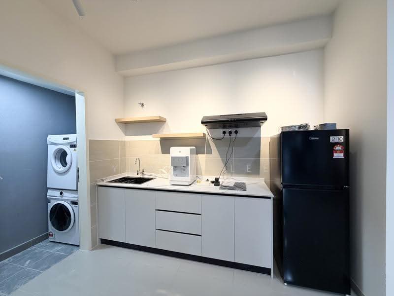 Service Residence for Rent at D'Clover Residences - Yanise Lee - Kitchen - PropertyGuru.com.my