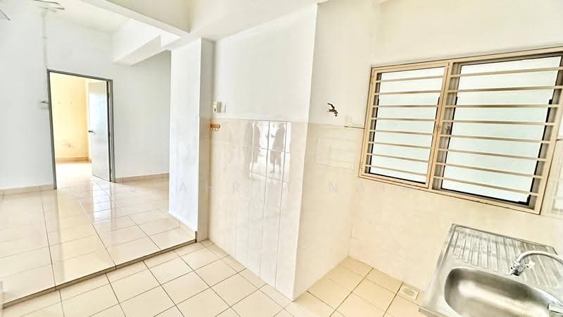 Apartment for Sale at Suria Tropika Apartment - Syahrim Naim - Kitchen - PropertyGuru.com.my