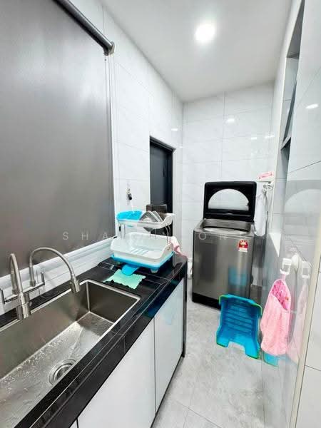2-storey Terraced House for Sale in Taman JP Perdana (Johor Bahru) - Sharon Ong - Kitchen - PropertyGuru.com.my