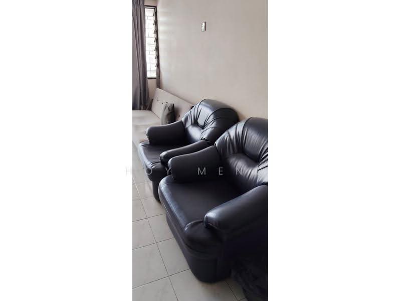 Pangsapuri untuk Disewa di Sri Saujana - Hoy Meng - Living Room - PropertyGuru.com.my