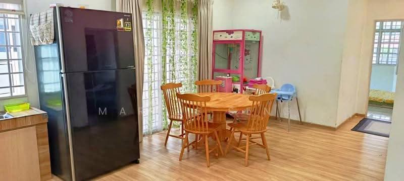 Rumah Banglo untuk Dijual di Taman Seri Ampang (Ipoh) - Marcus Seng - Dining Room - PropertyGuru.com.my